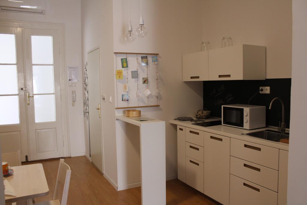 Sasha Apartment Загреб Экстерьер фото