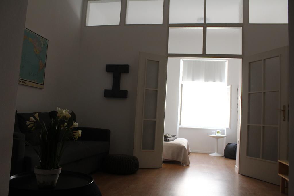 Sasha Apartment Загреб Экстерьер фото
