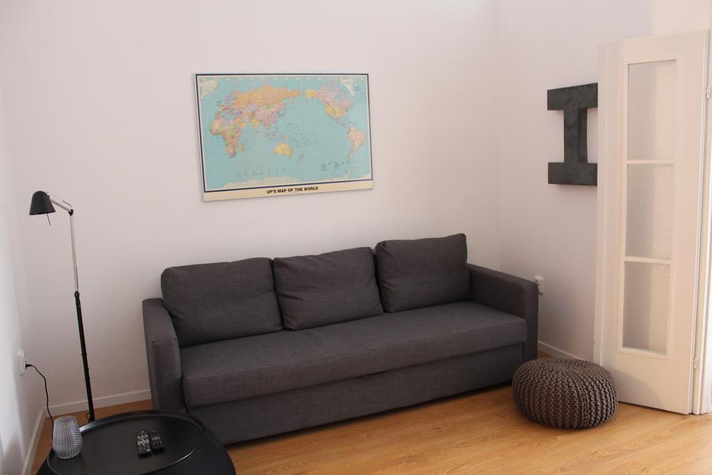 Sasha Apartment Загреб Экстерьер фото