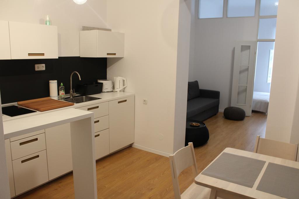Sasha Apartment Загреб Экстерьер фото